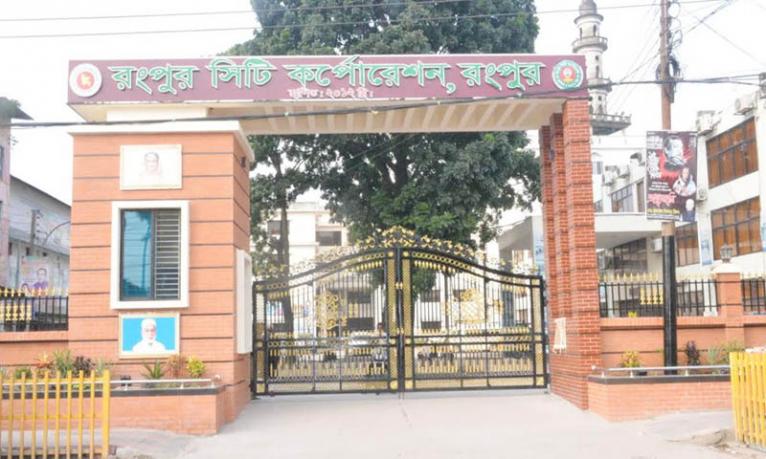 ভোটকেন্দ্রে সাংবাদিকরা ১০ মিনিটের বেশি থাকতে পারবেন না