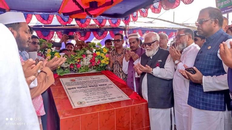 ডেড লাইনে সরকার পরিবর্তন সম্ভব নয় : সালমান এফ রহমান