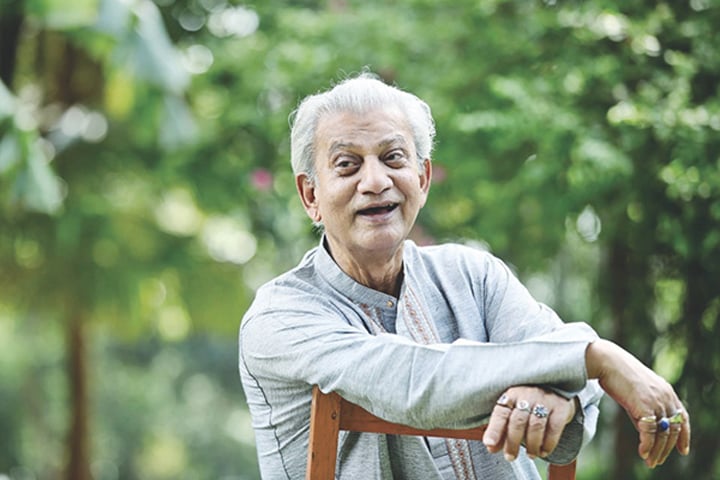 প্রবীর মিত্রের মুসলিম হওয়ার খবর নিয়ে যা বললেন ছেলে মিঠু