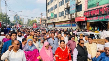 খুলনা-৩ আসনে আওয়ামী লীগের হেভিওয়েট প্রার্থী মন্নুজান সুফিয়ান