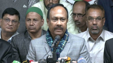 কেউ কেউ দলকে বিতর্কিত করার চেষ্টা করছেন : চুন্নু