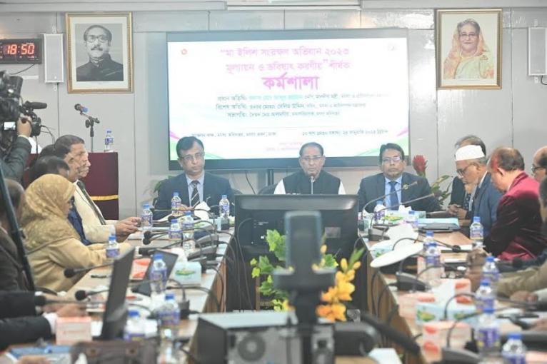 গবেষণাধর্মী পরিকল্পনা নিয়ে ইলিশের উৎপাদন আরও বাড়ানো হবে : প্রাণিসম্পদ মন্ত্রী
