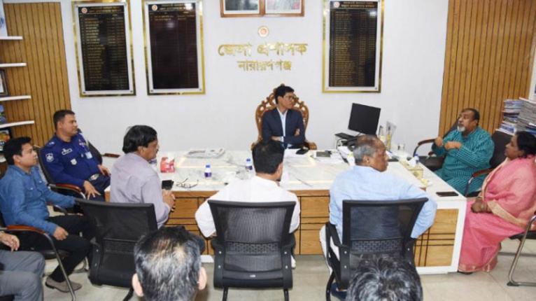 ফুটপাত থাকবে হকারমুক্ত, সিদ্ধান্তে অনড় এমপি-মেয়র-প্রশাসন