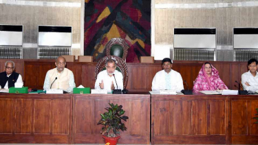 ট্রেনের সামনে সিসিটিভি ক্যামেরা বসানোর সুপারিশ