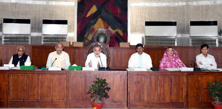 ট্রেনের সামনে সিসিটিভি ক্যামেরা বসানোর সুপারিশ