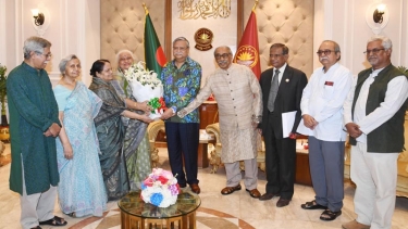 মুক্তিযুদ্ধ ও সাম্প্রদায়িক সম্প্রীতির চেতনা তৃণমূলে ছড়িয়ে দেয়ার আহ্বান রাষ্ট্রপতির