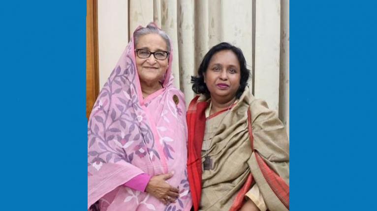 প্রধানমন্ত্রীর সাথে মেয়র আইভীর সাক্ষাৎ