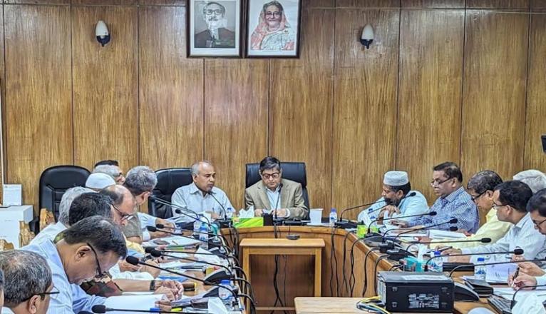 চলমান বার্ষিক উন্নয়ন কর্মসূচি বাস্তবায়ন ত্বরান্বিত করার নির্দেশ গণপূর্তমন্ত্রীর