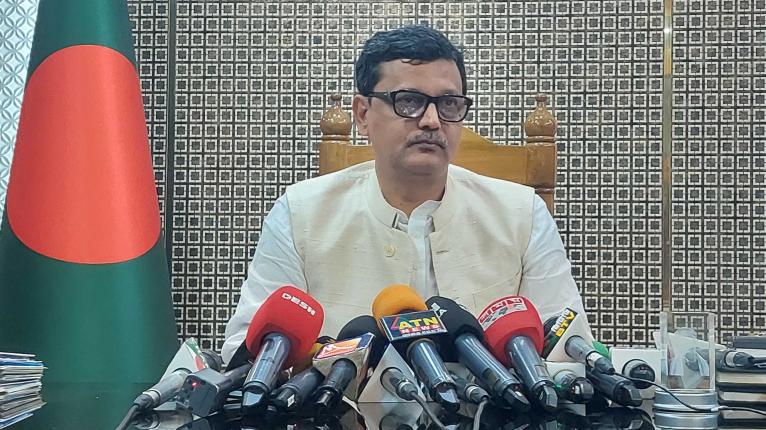 নৌপথে চাপ থাকলেও ভোগান্তি নেই : নৌপ্রতিমন্ত্রী
