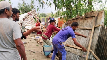 ঝড় ও শিলাবৃষ্টিতে লন্ডভন্ড সুনামগঞ্জের দুই উপজেলা