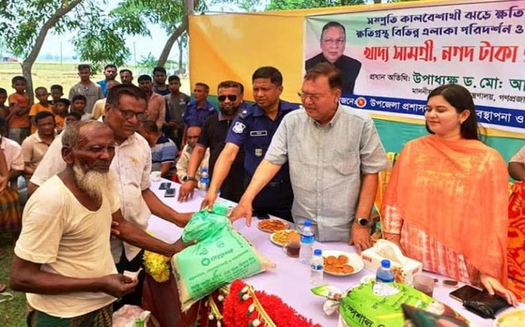 প্রধানমন্ত্রী শেখ হাসিনা সবসময় মানুষের পাশে থাকেন : কৃষিমন্ত্রী