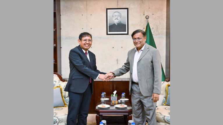 পররাষ্ট্রমন্ত্রীর সাথে মিয়ানমারের বিদায়ী রাষ্ট্রদূতের সাক্ষাত