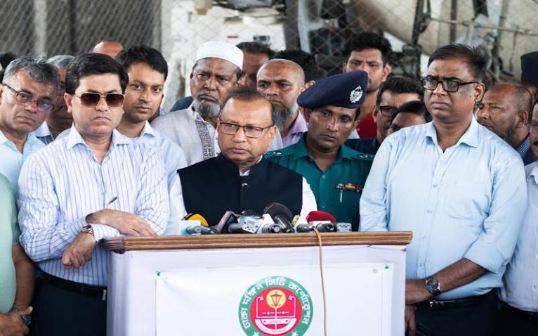 “উন্নয়নের যাত্রাকে বাঁধাগ্রস্ত করতে ধ্বংসযজ্ঞ চালিয়েছে স্বাধীনতা বিরোধী চক্র” - স্থানীয় সরকার মন্ত্রী