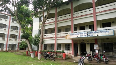 সরিষাবাড়ীতে এইচএসসি পরীক্ষায় দুই শিক্ষককে অব্যাহতি এক শিক্ষার্থীকে বহিষ্কার
