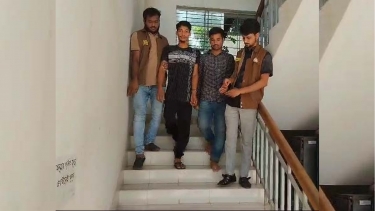 নরসিংদী কারাগার থেকে লুট হওয়া অস্ত্রসহ গ্রেফতার ২