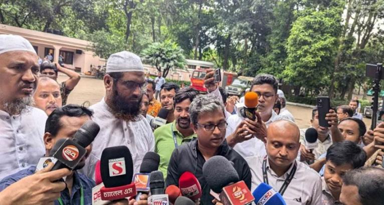 একজন দুইবারের বেশি প্রধানমন্ত্রী নয়: প্রধান উপদেষ্টাকে মামুনুল হক