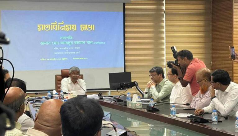 লুটপাট ও অর্থপাচারকারীদের বিরুদ্ধে ব্যবস্থা নেওয়া হবে : এনবিআর চেয়ারম্যান