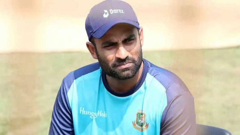 কাঁধে কাঁধ মিলিয়ে সবাইকে ঝাঁপিয়ে পড়তে হবে : তামিম
