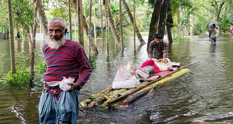 বন্যায় মৃত্যু বেড়ে ৫৪, ক্ষতিগ্রস্ত প্রায় ৫৫ লাখ মানুষ
