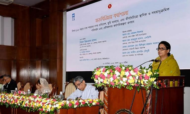 ঢাকার খাল দিয়ে ব্লু নেটওয়ার্ক তৈরির পরিকল্পনা করছে সরকার : পানি সম্পদ ও পরিবেশ উপদেষ্টা