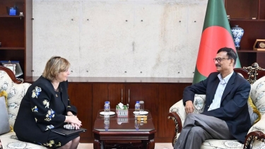 পররাষ্ট্র উপদেষ্টার সাথে কানাডার বিদায়ী রাষ্ট্রদূতের সাক্ষাৎ