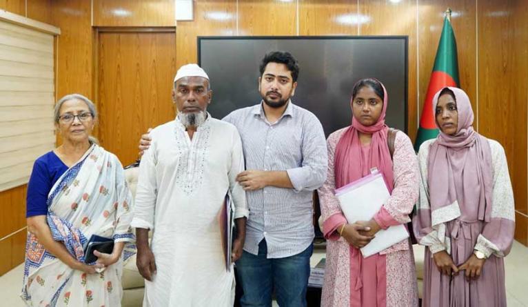 সকল শহিদ এবং আহতদের নাম তালিকায় অন্তর্ভুক্ত করা হবে : নাহিদ ইসলাম