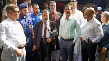 কালিরবাজার পরিদর্শনে ডিসি-সাখাওয়াত-টিপু