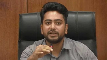 গণ-অভ্যুত্থান নিয়ে নতুন দিবস যুক্ত হতে পারে: নাহিদ