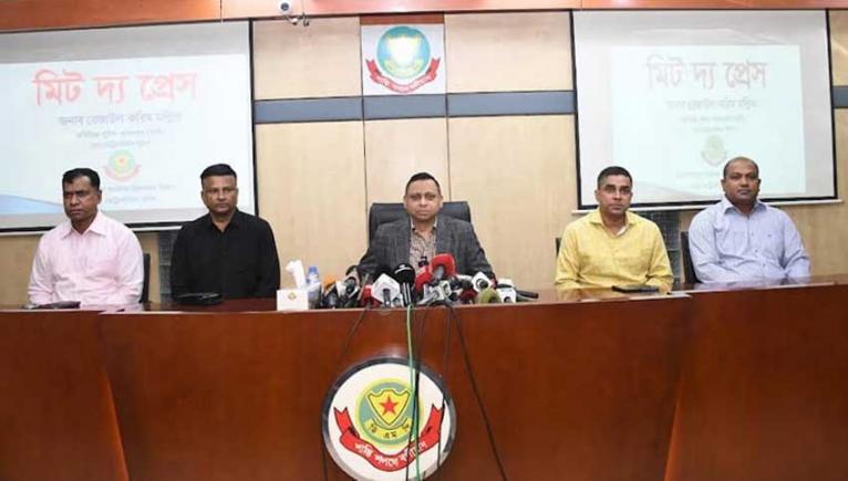 ডিবিতে ভাতের হোটেল ও আয়না ঘর আর নয় : রেজাউল করিম