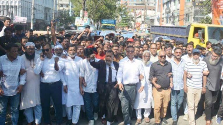 পলাতক নেত্রীর কথায় মানুষ কান দিবে না: সাখাওয়াত