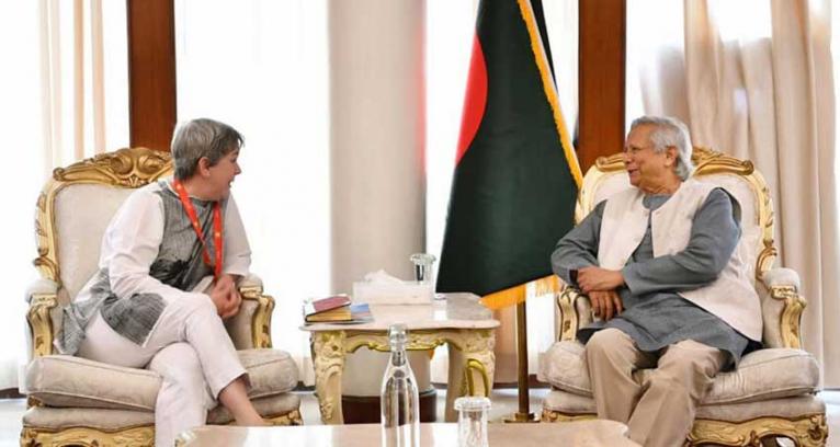 বাংলাদেশ নিয়ে অপপ্রচার বন্ধে মেটাকে ব্যবস্থা নিতে বললেন ড. ইউনূস