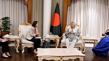 প্রধান উপদেষ্টার কাছে হিউম্যান রাইটস ওয়াচের প্রতিবেদন হস্তান্তর : গুম ও হত্যার নির্দেশ দিতেন হাসিনা