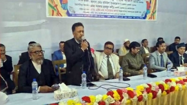 আমরা চাই আদালত প্রাঙ্গণে মানুষ ন্যায় বিচার পাক: এড. টিপু
