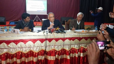 ‘আর্থিক নিরাপত্তা নিশ্চিত না হলে সাংবাদিকদের মর্যাদাও নিশ্চিত হবে না’