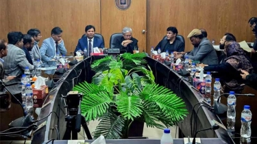 রাবি উপাচার্যের সঙ্গে পাকিস্তান হাইকমিশনারের বৈঠক