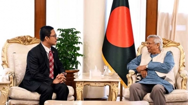 বাংলাদেশি শ্রমিকদের জন্য মালয়েশিয়ার মাল্টিপল-এন্ট্রি ভিসা প্রদানের আহ্বান প্রধান উপদেষ্টার