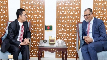 মালয়েশিয়ার সাথে ভারসাম্যপূর্ণ বাণিজ্য চায় বাংলাদেশ - বাণিজ্য উপদেষ্টা