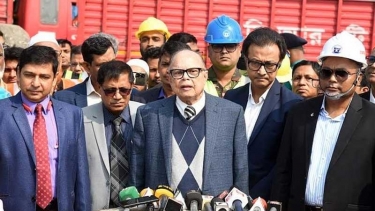সরকারের সমন্বিত পদক্ষেপে চালের দাম কমবে : খাদ্য উপদেষ্টা