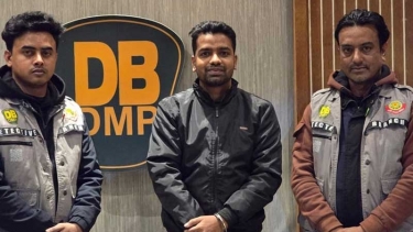 শিক্ষার্থীদের ওপর হামলা: বিজয় একাত্তর হল ছাত্রলীগ সভাপতি গ্রেপ্তার