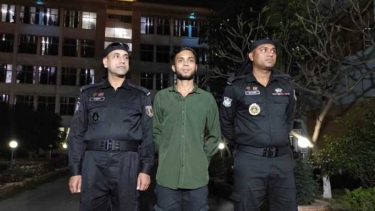 ফতুল্লায় শিক্ষার্থীকে গণধর্ষণের ঘটনায় র‌্যাবের হাতে আটক ২