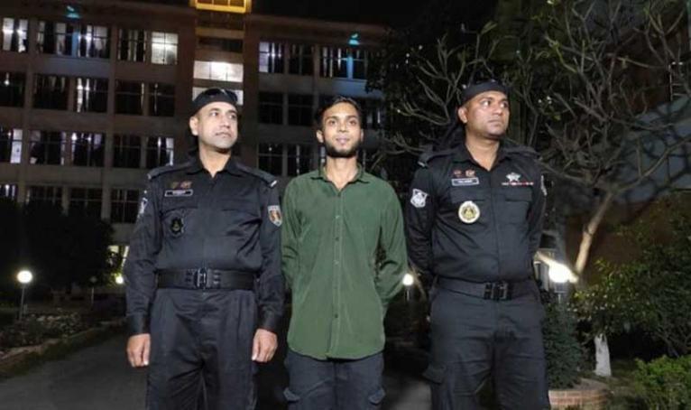 ফতুল্লায় শিক্ষার্থীকে গণধর্ষণের ঘটনায় র্যাবের হাতে আটক ২