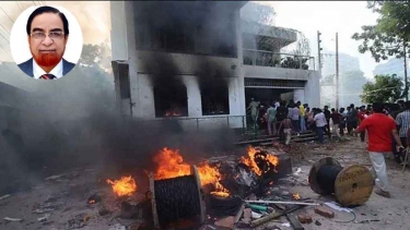 কুমিল্লায় সাবেক এমপি বাহারের বাড়িতে ভাঙচুর, আগুন