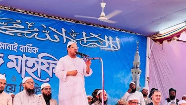 উচ্চ আদালত ও উচ্চ শিক্ষায় বাংলার ব্যবহার নিশ্চিত করতে না পারা বায়ান্নর সঙ্গে বিশ্বাসঘাতকতা : চরমোনাই পীর