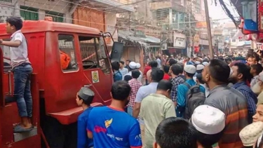 নারায়ণগঞ্জে এসির কমপ্রেসার বিস্ফোরণ, নিহত ২