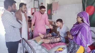 জুলাই গণ-অভ্যুত্থানে আহতদের দেখতে পঙ্গু হাসপাতালে ডিএনসিসি প্রশাসক