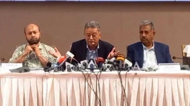 নির্বাচিত সরকার ফ্যাসিস্ট শেখ হাসিনার বিচারের জন্য প্রতিশ্রুতিবদ্ধ : আমির খসরু