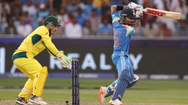 অস্ট্রেলিয়াকে হারিয়ে টানা তৃতীয়বার ফাইনালে ভারত