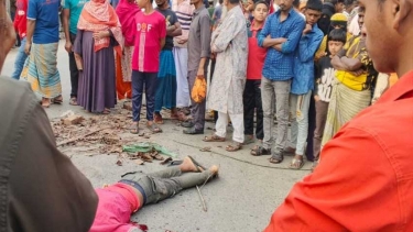 ফতুল্লায় কর্মস্থলে যাওয়ার পথে কাভার্ডভ্যানের চাপায় শ্রমিকের মৃত্যু