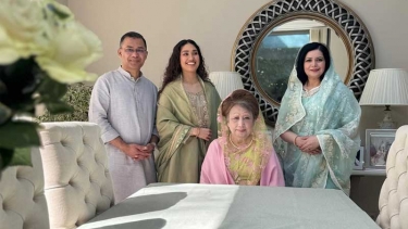স্বৈরাচারমুক্ত বরকতময় দিন উদযাপন করছি : তারেক রহমান