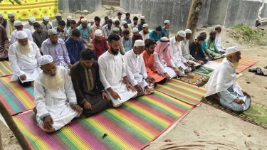 জামালপুরে সৌদি আরবের সাথে মিল রেখে ১৬ গ্রামের ঈদুল ফিতর উদযাপন